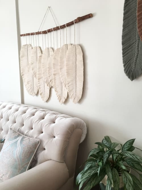 Large macrame feathers with 9 feathers | Wall Hangings by Damla