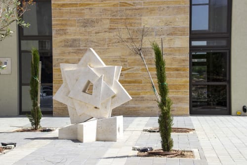 The Star of Liberty at the new Synagogue in Ma'alot, Israel | Public Sculptures by Nils Hansen | Hybrid Sculpture Lab Berlin | Ma'alot-Tarshiha in Ma'alot-Tarshiha