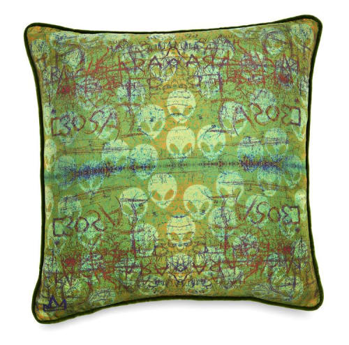 Alien Heads Green | Pillows by Crown Objet