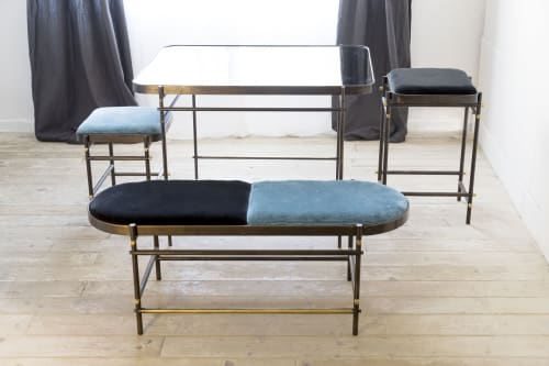 B' float 04 stool | Chairs by Bronzetto