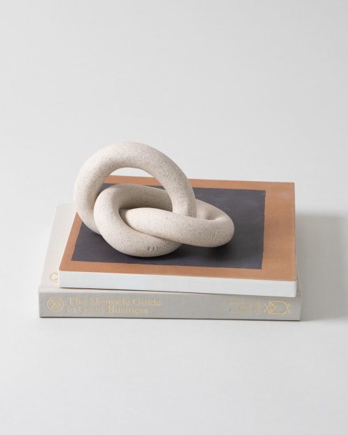 Infinity Knot, Speckled | Sculptures by SIN