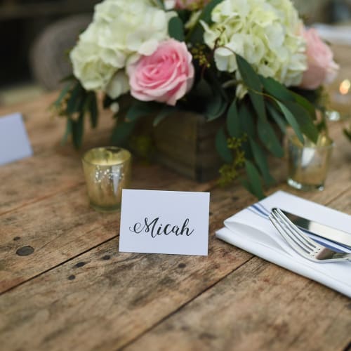 Hand lettering place cards | Signage by Jamie Lindley Lettering | Tiny Boxwoods in Houston