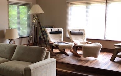 Chaise longue | Couches & Sofas by Tak Yoshino