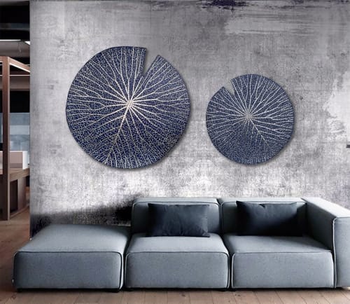 Set of two wall sculptures - waterlilies | Wall Hangings by Julia Gorbunova