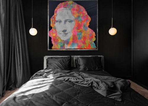 the Mona Lisa glow in the dark | Paintings by Virginie SCHROEDER | Chicago in Chicago