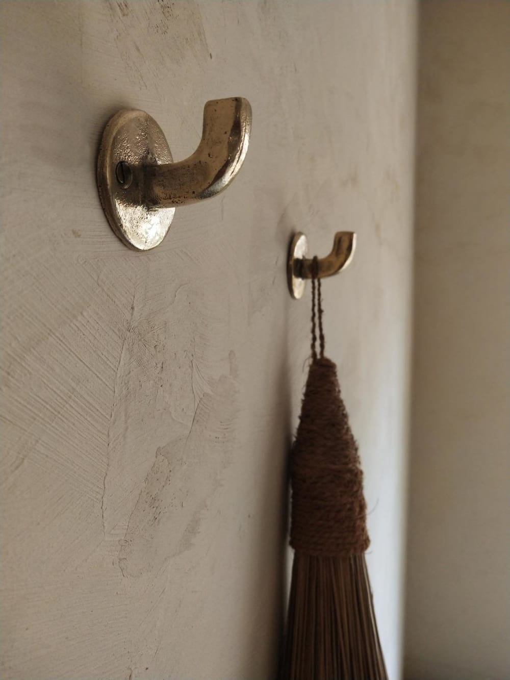 Towel Wall Hang Up N08 by Poignees D'Amour French Bronze