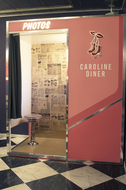 Caroline Diner Photo Booth | Furniture by Glass Coat Photo Booth | Caroline Diner in Shibuya-ku