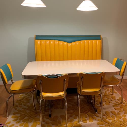 Chevie Diner Booth | Chairs by American Chairs