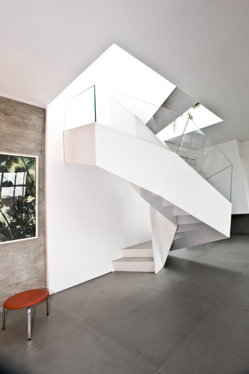 Geometric Staircase | Sculptures by Amuneal. Item made of steel with glass