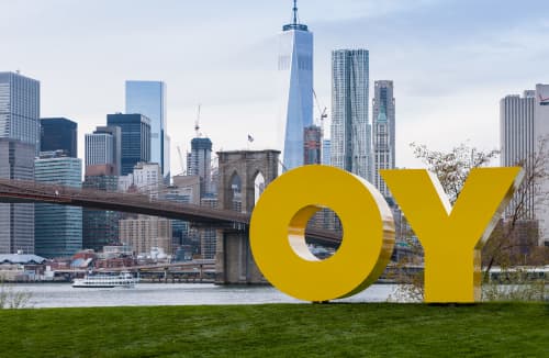 OY | Public Sculptures by Deborah Kass | Brooklyn Bridge Park in Brooklyn