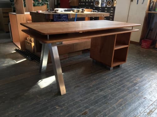 ILNYMTY Desk | Tables by Lucca Zeray | Zeray Studio in Brooklyn. Item composed of wood & brass