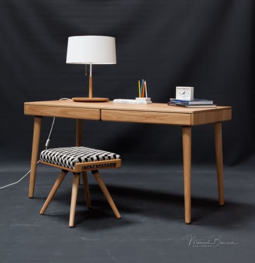Midcentury Solid Timber Desk / No Handles | Tables by Manuel Barrera Habitables. Item composed of wood