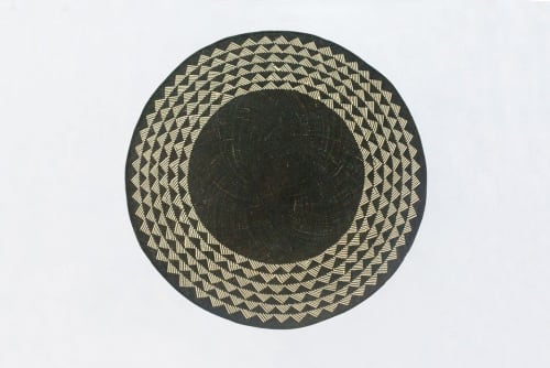 White Triangle Mat | 4' Round | Black Base | Rugs by NEEPA HUT. Item composed of fiber