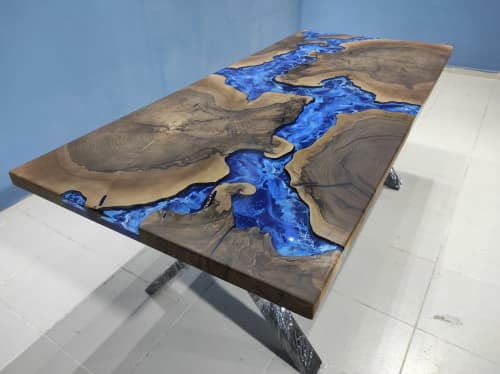 36 Epoxy Table Top Hand-Poured Resin One-of-a-Kind Design Elegant  Centerpiece