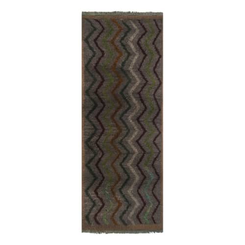 Turkish Zig Zag Gray Wool Shaggy Tulu Runner 2'10" X 7' | Runner Rug in Rugs by Vintage Pillows Store. Item composed of wool & fiber