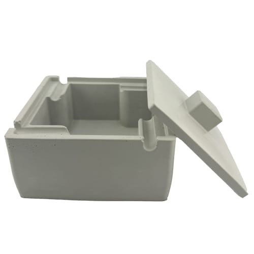 Meiro Ashtray with Lid | Ash Tray in Tableware by Caos Motē
