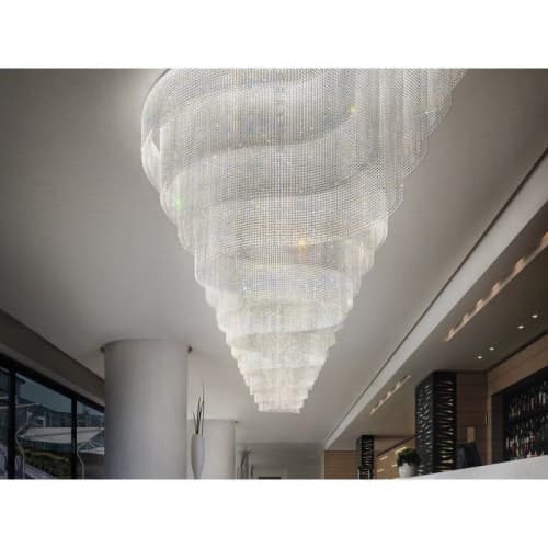 Alan Mizrahi SJ2149 Galassia | Chandeliers by Alan Mizrahi Lighting Design