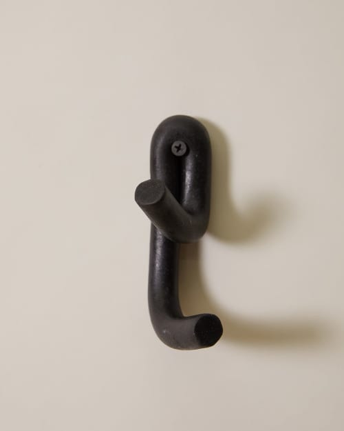 Leggy Crossed Wall Hook | Hardware by SIN. Item made of ceramic