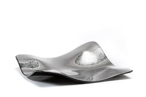 Manta Old Silver Platter | Serveware by PlusObject