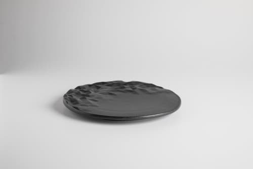 Valley Stoneware Plate | Dinnerware by Artilugis | Restaurant Prodigi in Barcelona. Item made of stoneware compatible with minimalism and contemporary style