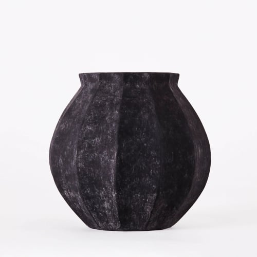 Wedges Vase Black | Work by District Loom