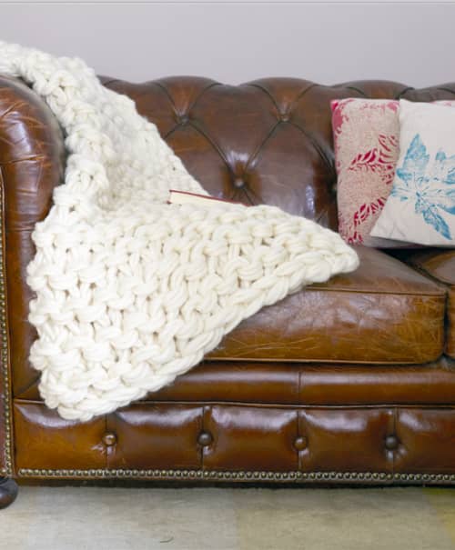 Arm Knit Chunky Garter Stitch Blanket Kit | Linens & Bedding by Flax & Twine. Item made of fabric