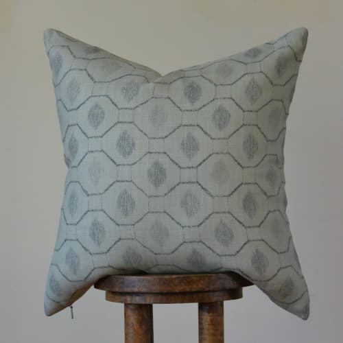 Seafoam green decorative discount pillows