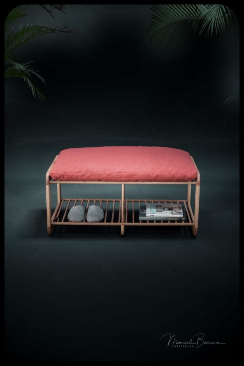 Bench in Oak or Walnut 70s Style Japanese | Benches & Ottomans by Manuel Barrera Habitables. Item made of oak wood with fabric