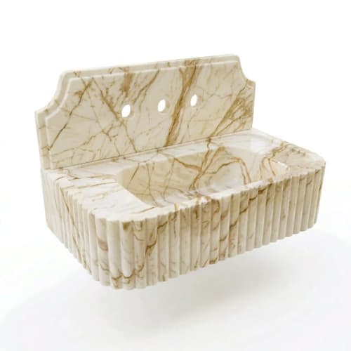 Calacatta Gold Marble Sink with Backsplash | Water Fixtures by Vero Marble