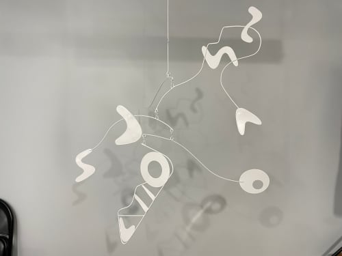 Modern Mobiles In Stock Sculpture in White Hanging Kinetic | Wall Sculpture in Wall Hangings by Skysetter Designs. Item made of steel works with modern style