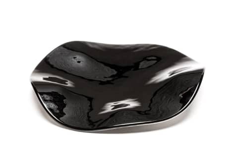 Stingray Black Platter | Serveware by PlusObject