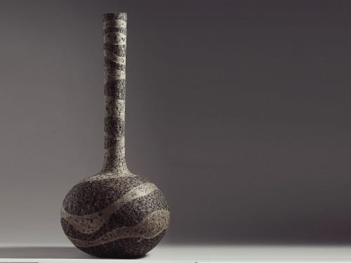 Sculptural vase | Sculptures by Donatas Žukauskas. Item composed of cement and paper in minimalism or contemporary style