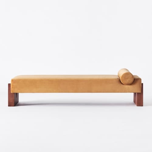 V Day Bed Velvet | Work by District Loom