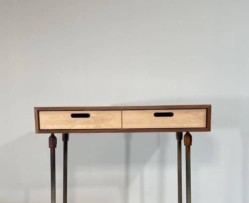 ROMI Evolve Desk // 40" x 27" | Tables by ROMI. Item made of walnut compatible with minimalism and mid century modern style