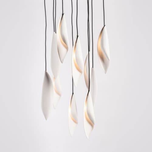 Leaf 10-Piece Chandelier | Chandeliers by Oggetti Designs