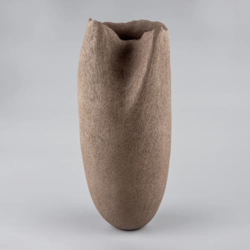Vase Jenyvien Tize | Vases & Vessels by Svetlana Savcic / Stonessa. Item made of stoneware works with minimalism & contemporary style