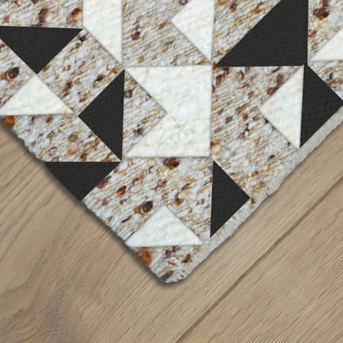 Sample Minimality | Work by Hillary Ronney-Fernandes | LWI
