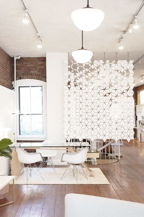 Facet hanging room divider 204 x 246cm | Decorative Objects by Bloomming, Bas van Leeuwen & Mireille Meijs. Item composed of steel