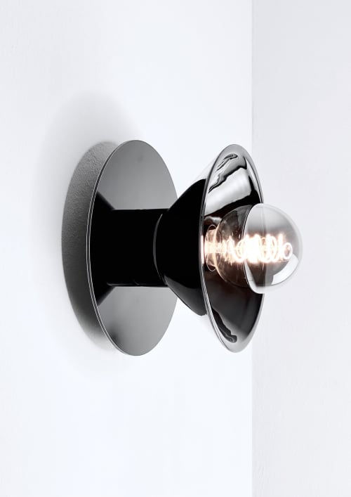 PETIT PRINCE_Vinyl Black | Pendants by neo