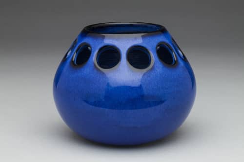 Low Teardrop Single Demi Tea Light Holder | Ornament in Decorative Objects by Lynne Meade. Item made of ceramic