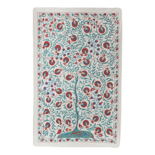 Suzani Wall Hanging Decor with Tree of Life Pattern, Uzbek | Tapestry in Wall Hangings by Vintage Pillows Store. Item made of cotton