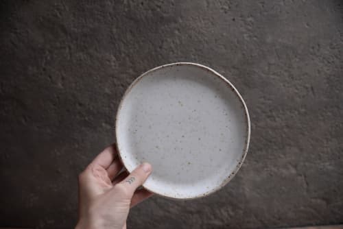 Set of 4 speckled white irregular plates, handmade handcraft | Dinnerware by Laima Ceramics. Item composed of stoneware in rustic style