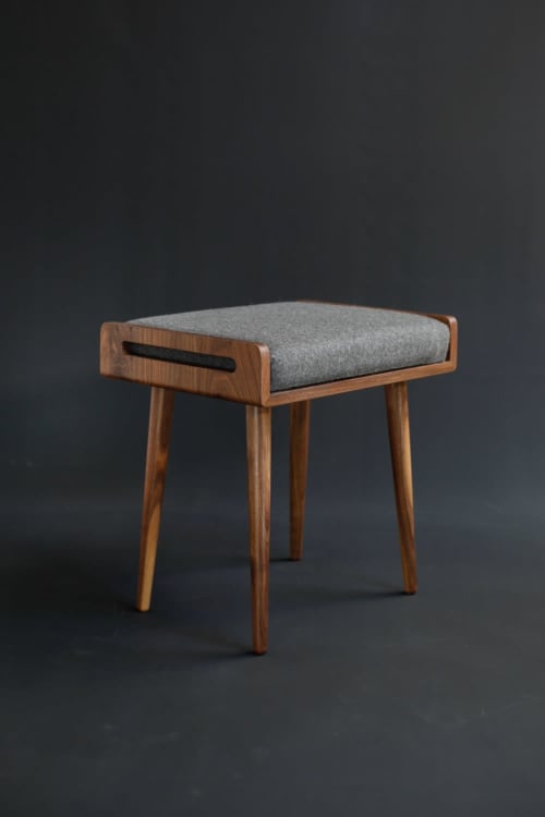 Stool / Seat in Solid Walnut Board | Chairs by Manuel Barrera Habitables. Item composed of walnut and fabric