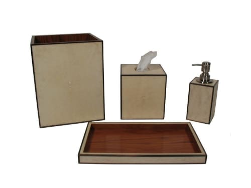 SHAGREEN (Bath Collection) | Toiletry in Storage by Oggetti Designs. Item made of synthetic