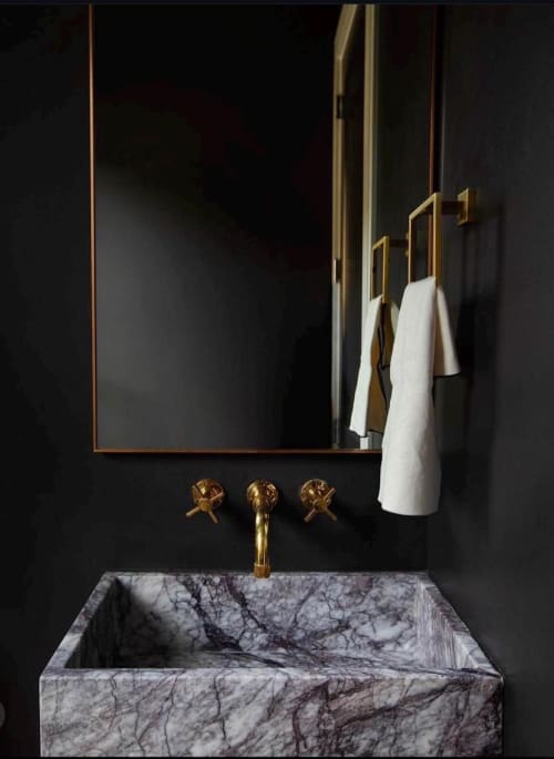 Handmade Lilac Marble Rectangle Farmhouse Sink (18”x30”x6”) | Water Fixtures by AEGEAN MARBLE ARTISAN ATELIER