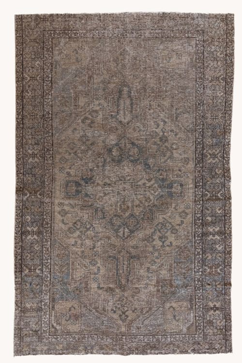 HOLD AED Brockton | 4'2 x 6'4 | Area Rug in Rugs by District Loom