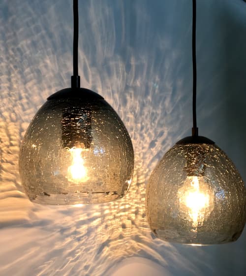 ACQUA Pendant · Smoke Crackle | Pendants by LUMi Collection. Item made of glass