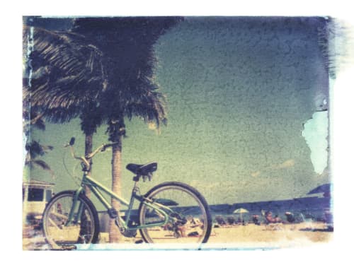 Beach Bicycle | Photography by She Hit Pause. Item composed of paper