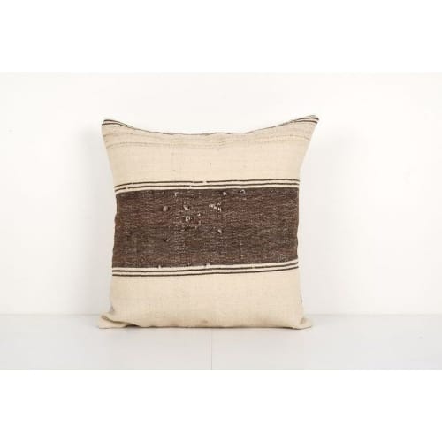 Vintage Hemp Turkish Kilim Pillow, Vintage Natural Turkish H | Cushion in Pillows by Vintage Pillows Store