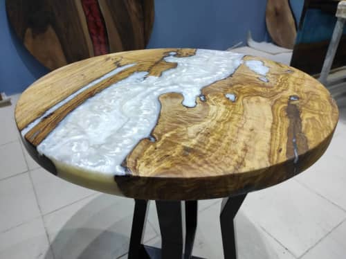 White Epoxy Round Sofa Center Dine Table Natural Resin Wood River